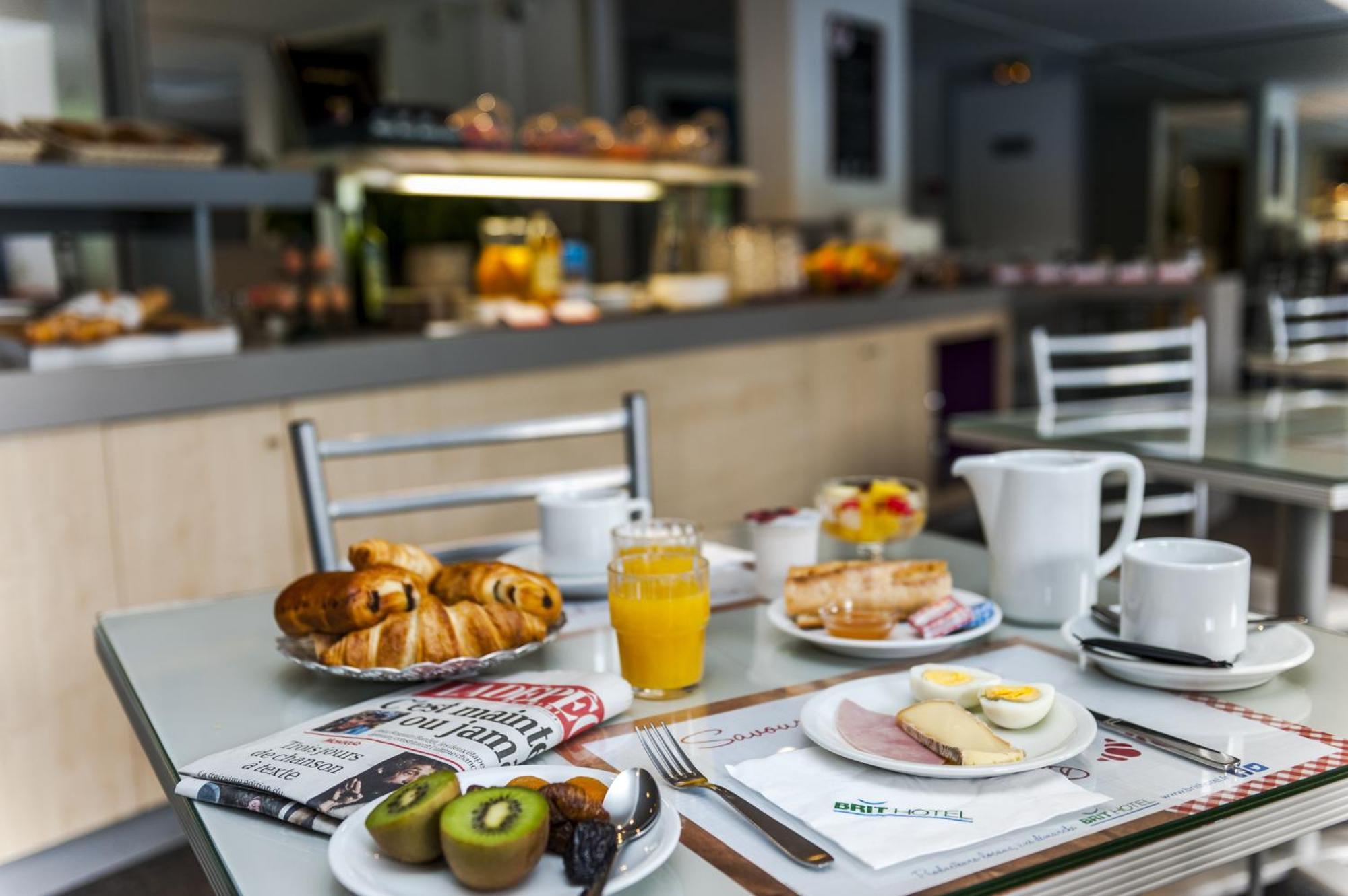 Brit Hotel Cahors - Le France מראה חיצוני תמונה