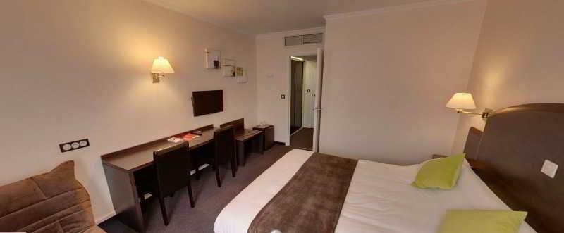 Brit Hotel Cahors - Le France מראה חיצוני תמונה