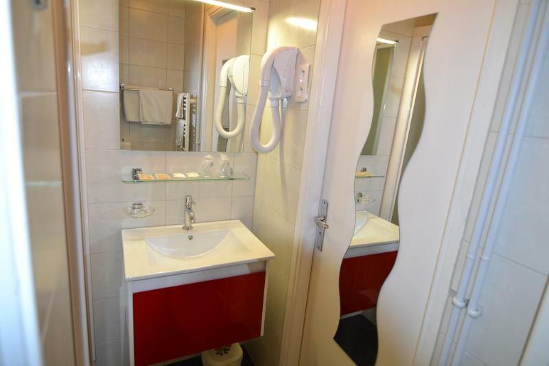 Brit Hotel Cahors - Le France מראה חיצוני תמונה